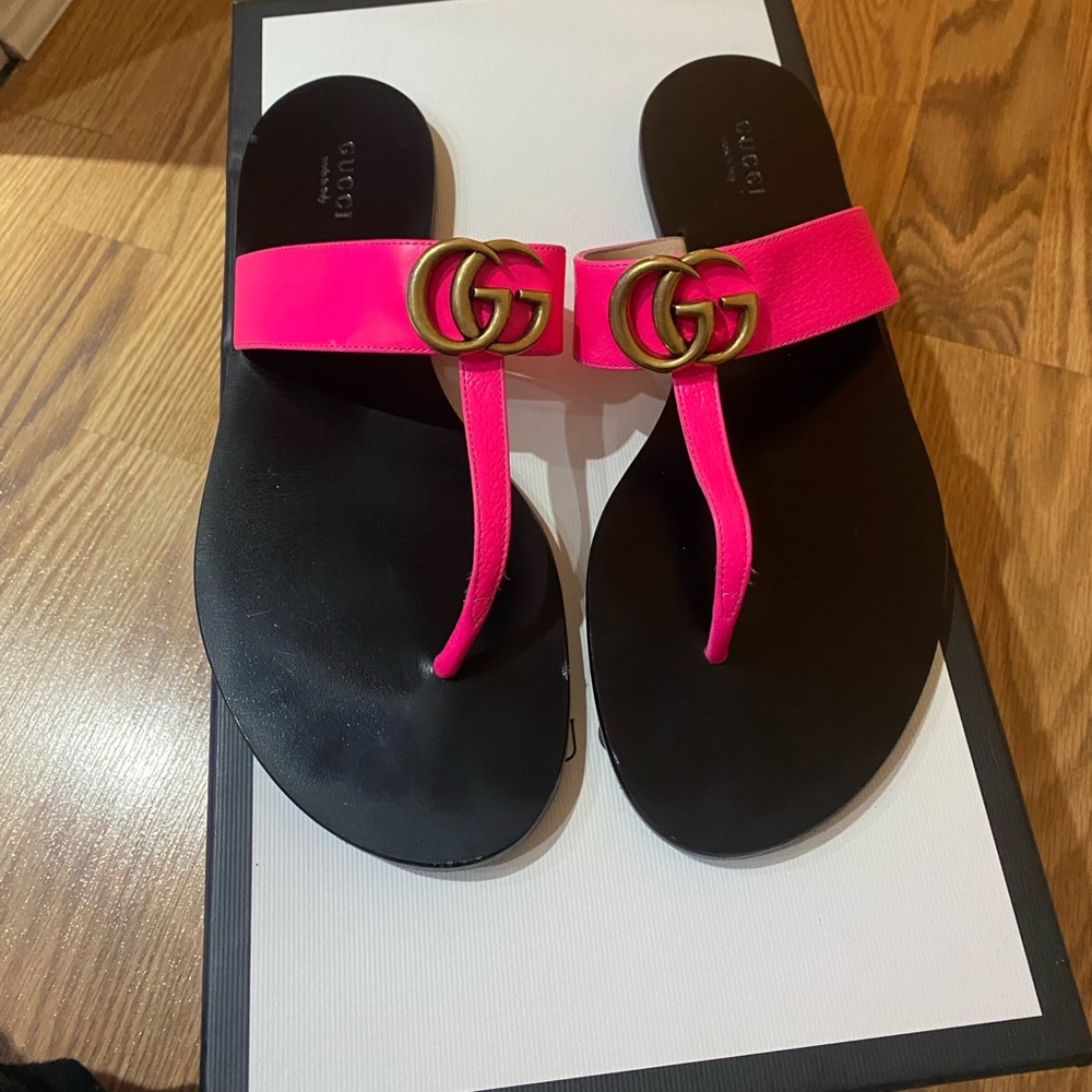 Gucci Neon Sandals